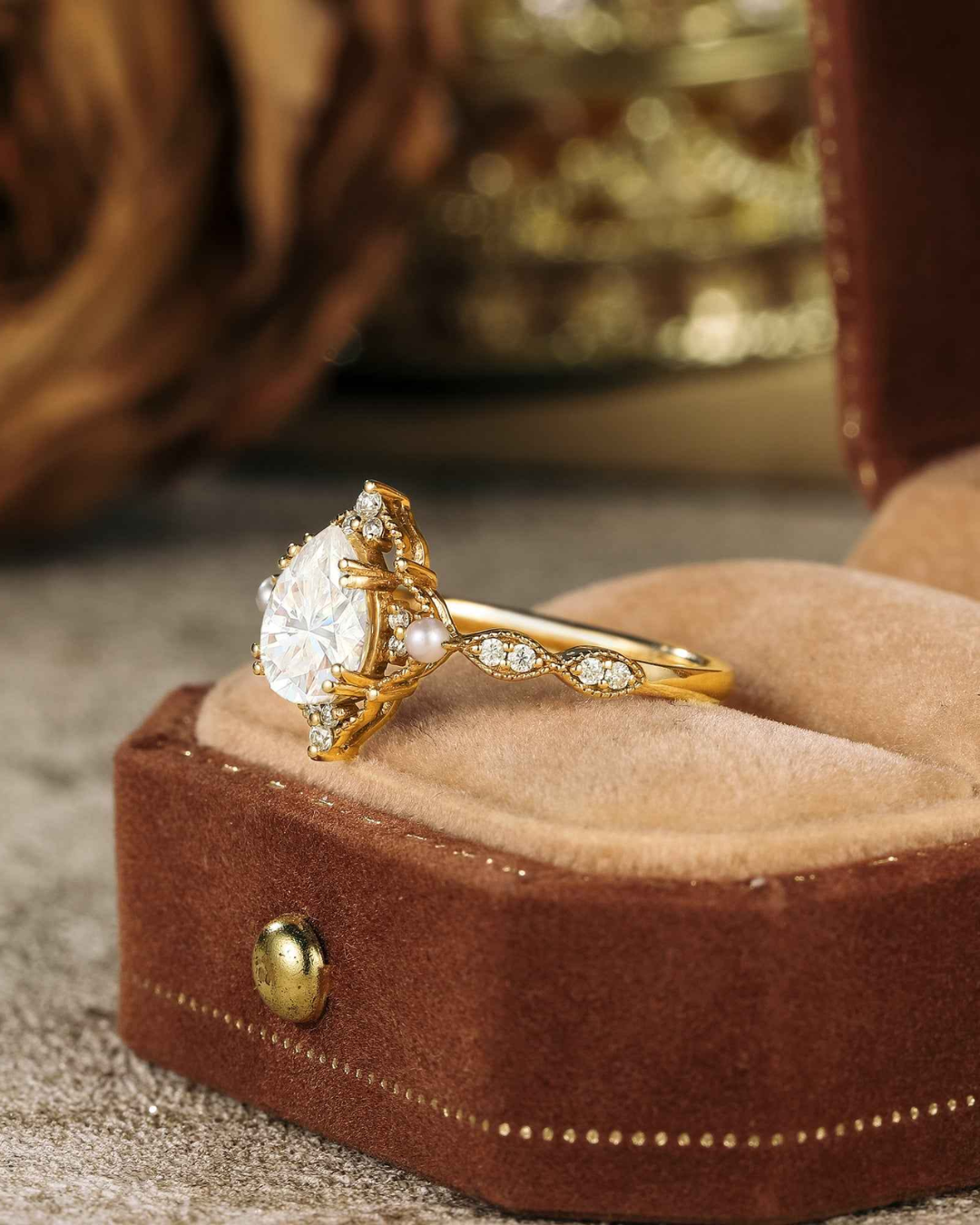 CORA RING