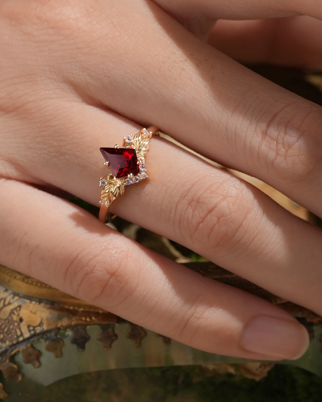 ARIANA RING