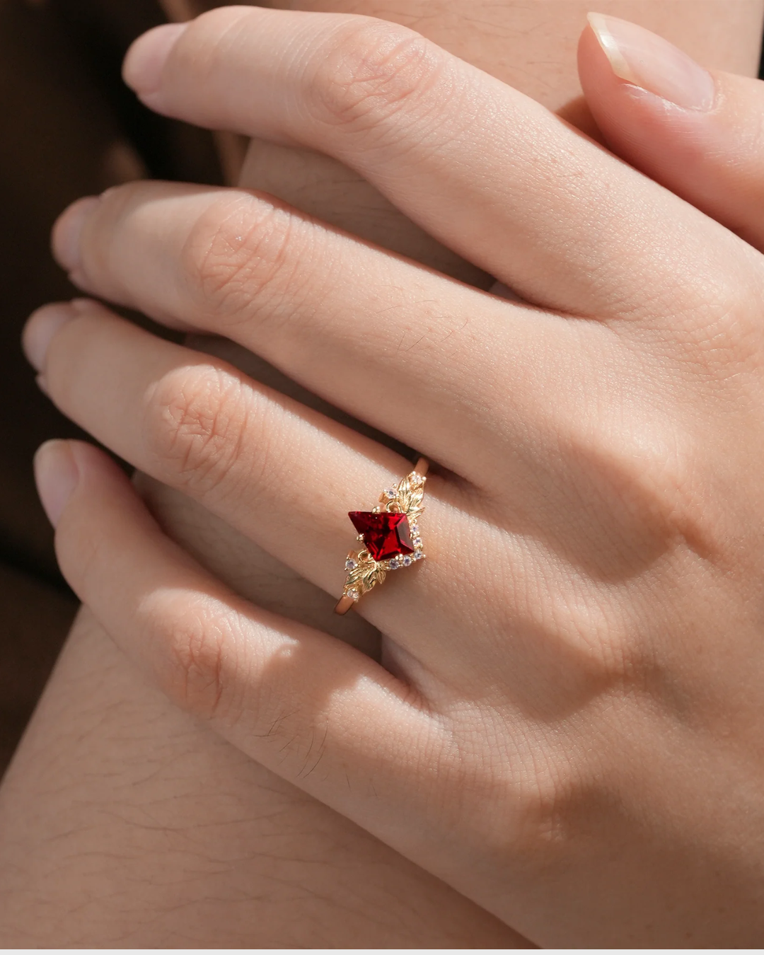 ARIANA RING