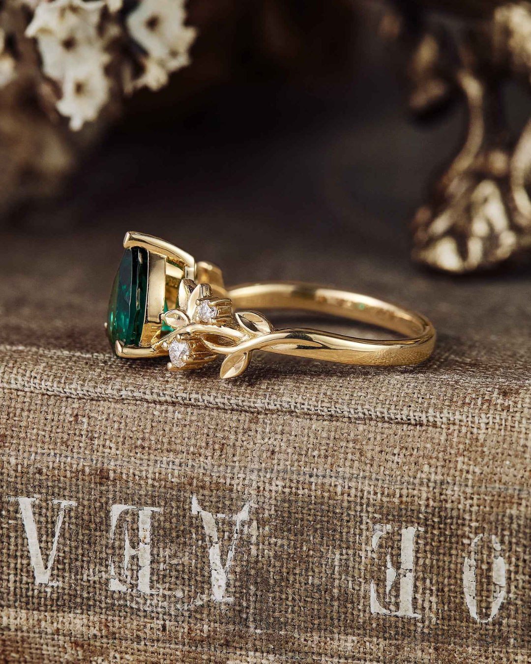 LYDIA RING