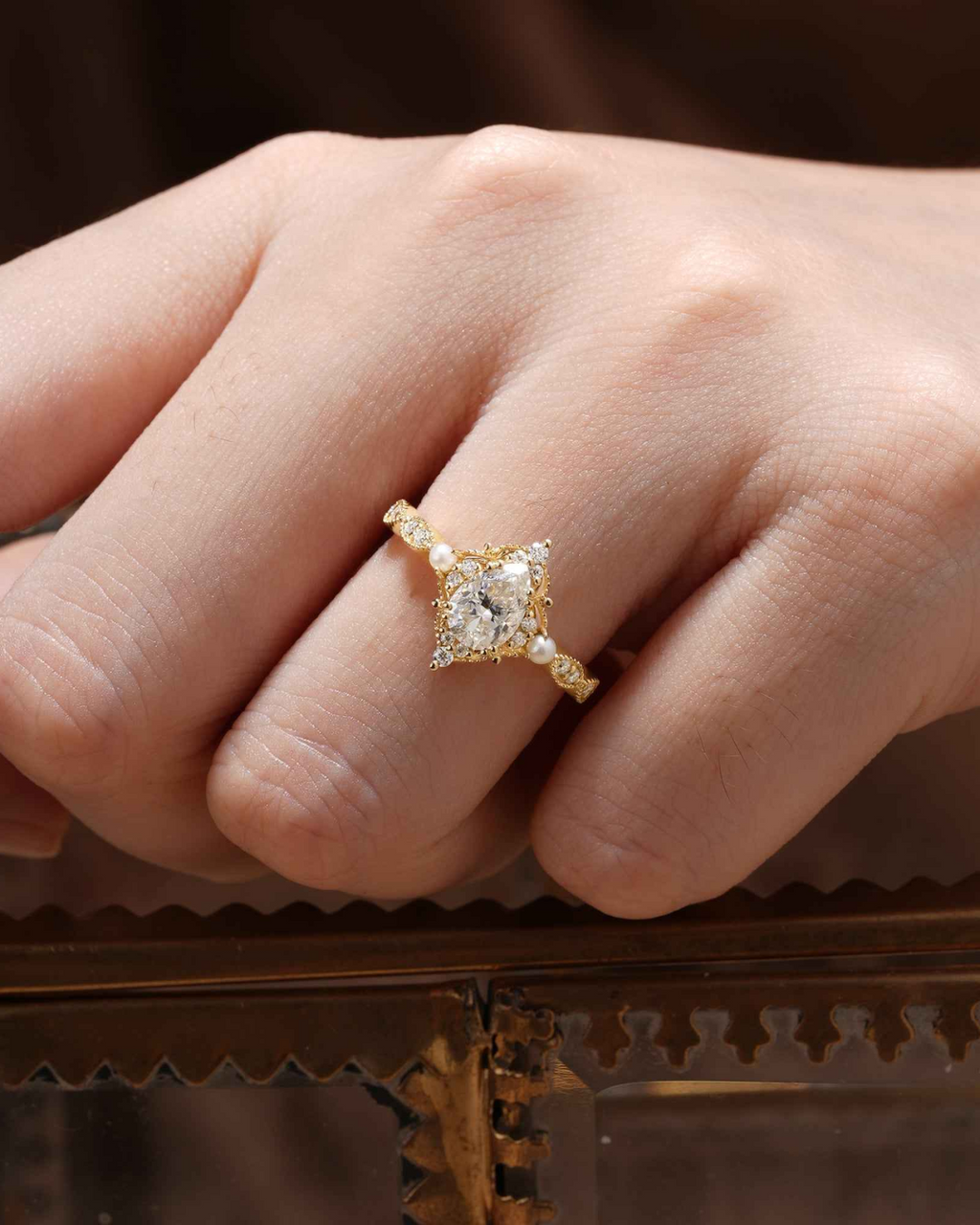 CORA RING